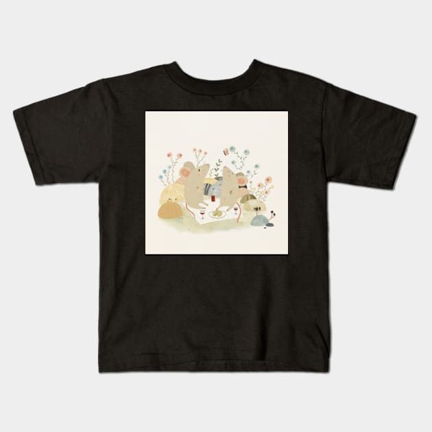 Romantic mice Kids T-Shirt by judithloske